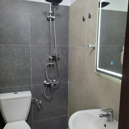 Te Geri Hotel&pizzabar *