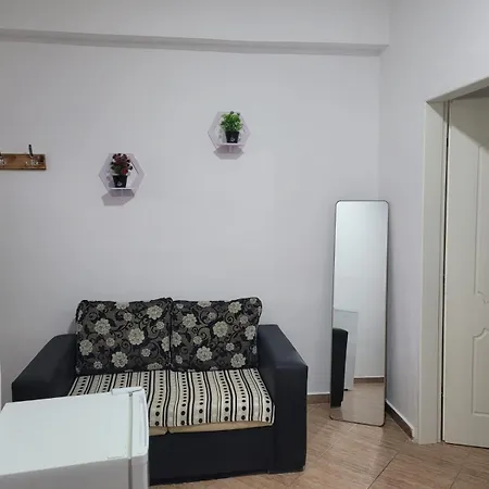 Te Geri Hotel&pizzabar * Ksamil