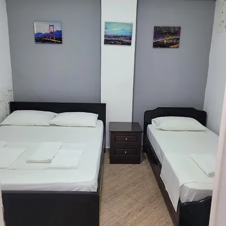 Te Geri Hotel&pizzabar Apartment *