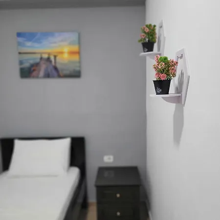 Te Geri Hotel&pizzabar * Ksamil